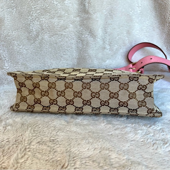 Gucci GG Monogram Eclipse Crossbody Messenger Bag - Picture 10 of 17